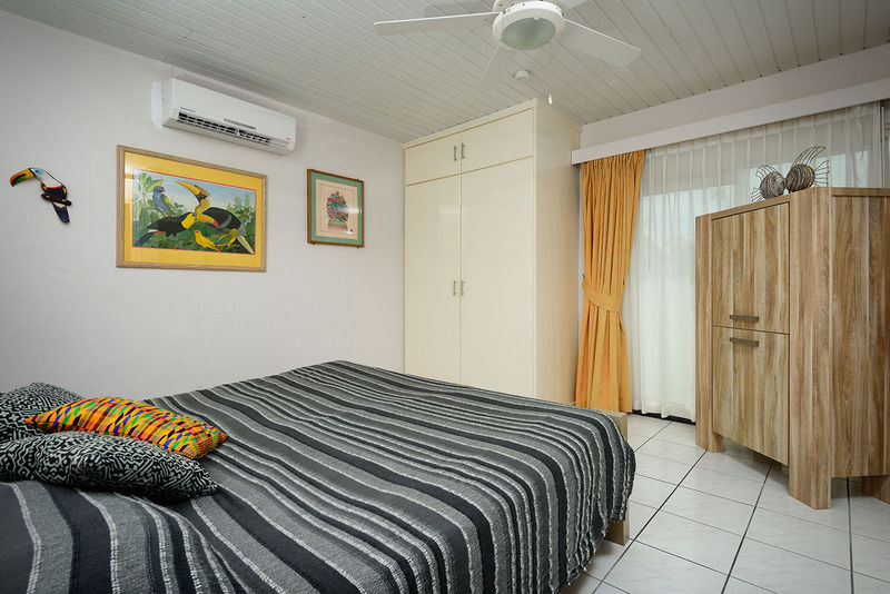 Belmar Oceanfront Apartments Bonaire Εξωτερικό φωτογραφία